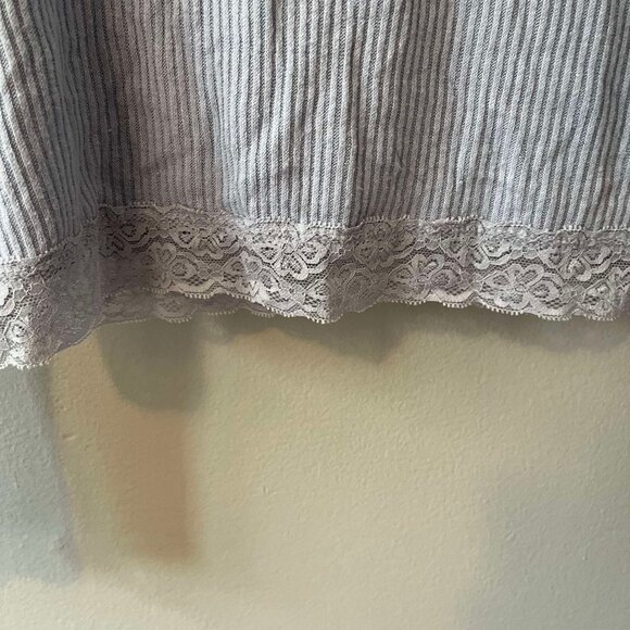 Pink Rose Cropped Top Size Medium - Picture 2 of 6